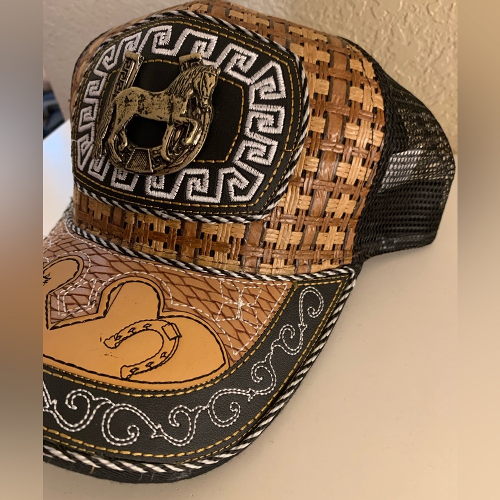 Men's Handcrafted Hat - Picture 2 of 4